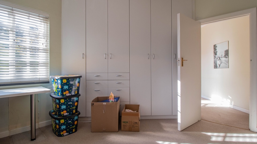 3 Bedroom Property for Sale in Pinelands Western Cape